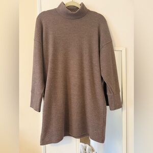 Abercrombie & Fitch Brown Sweater Dress